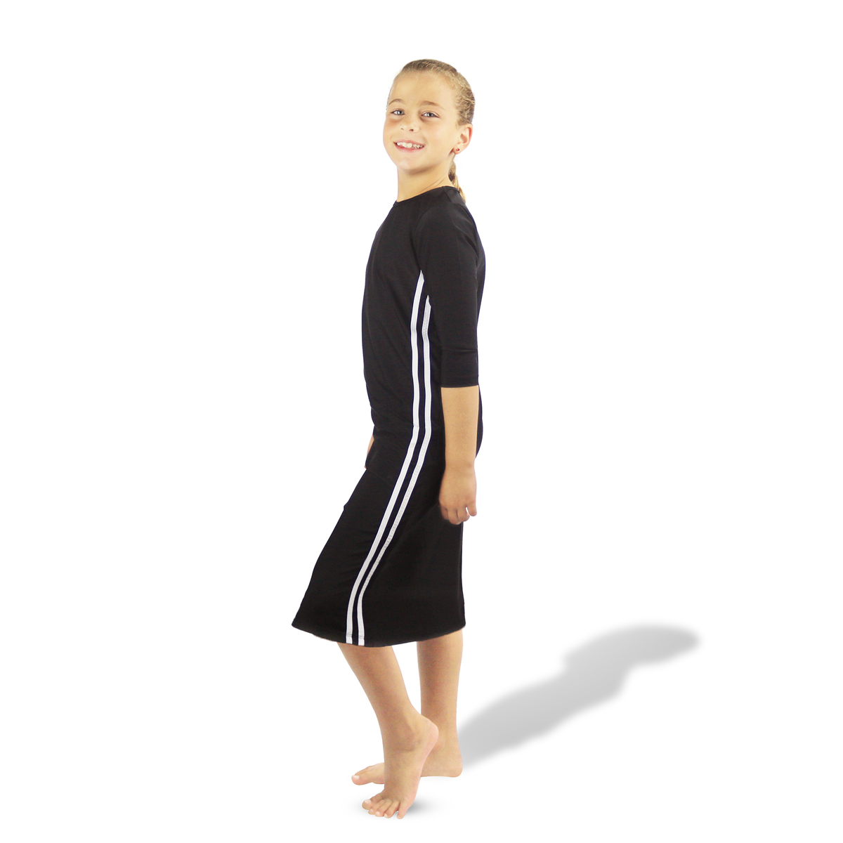Girls Modest Tznius 3/4 Sleeve UPF 50+ Sun Protection bathing Suit Swimdress (Reef in Black / White)