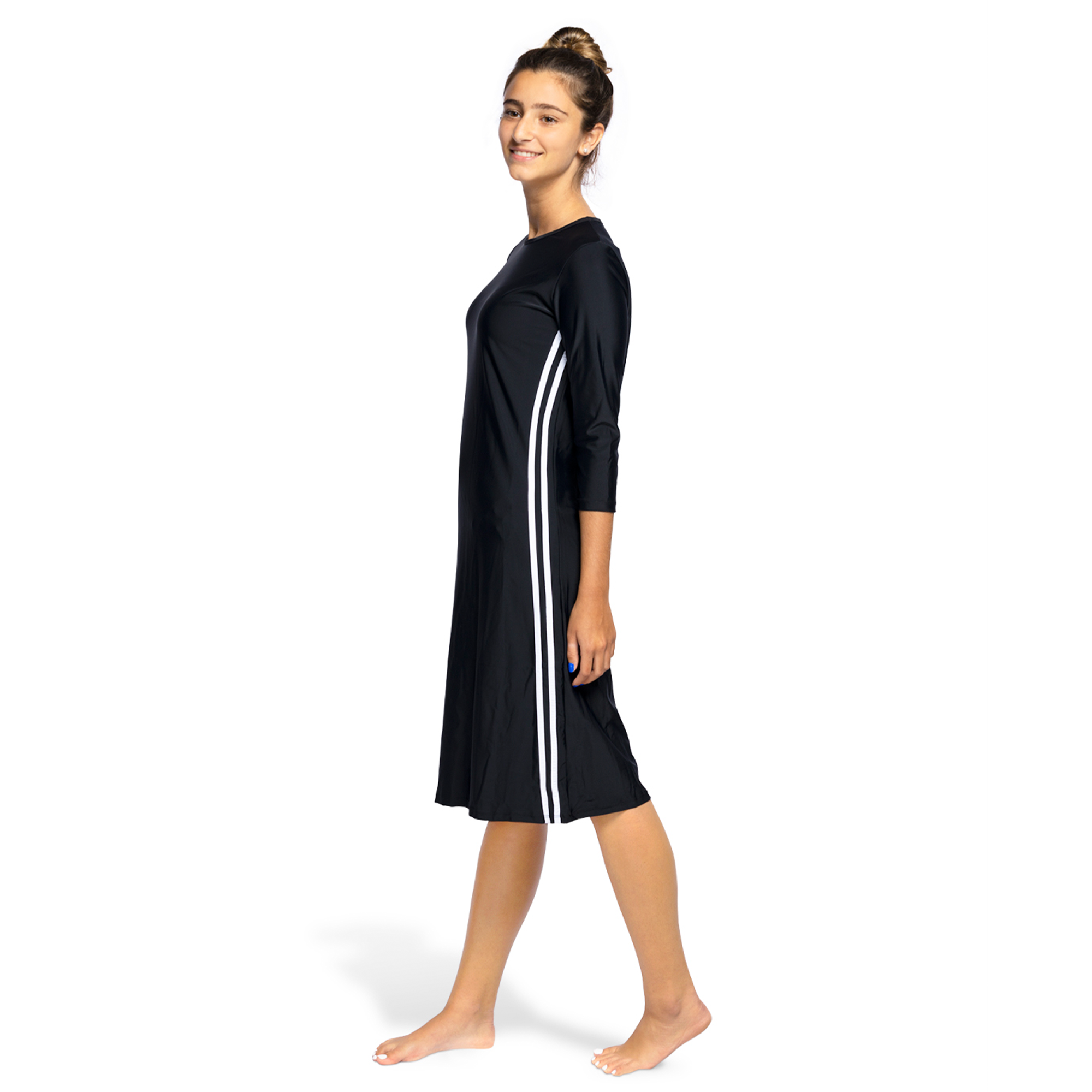 Woman Modest Tznius 3/4 Sleeve Athletic Swimdress Beach Cover up UPF 50+ Sun Protection (Reef in Black / White)